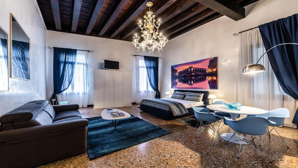 Ca Sant'Angelo Apartment Venice Exterior photo