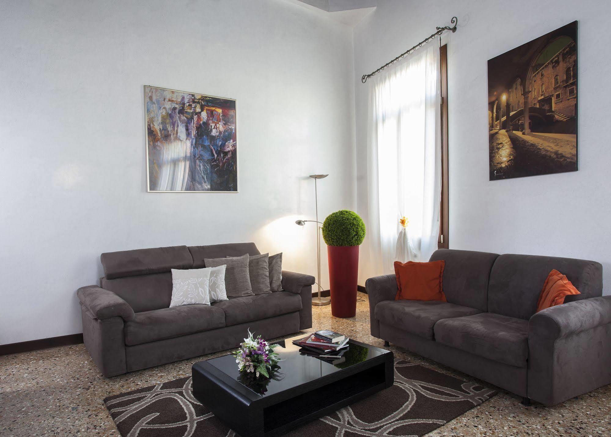 Ca Sant'Angelo Apartment Venice Exterior photo