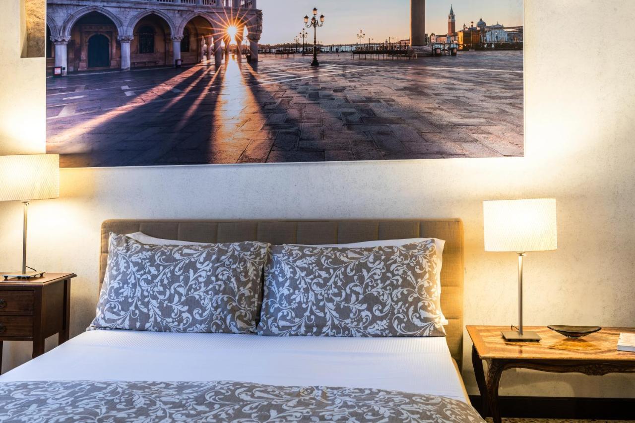 Ca Sant'Angelo Apartment Venice Exterior photo